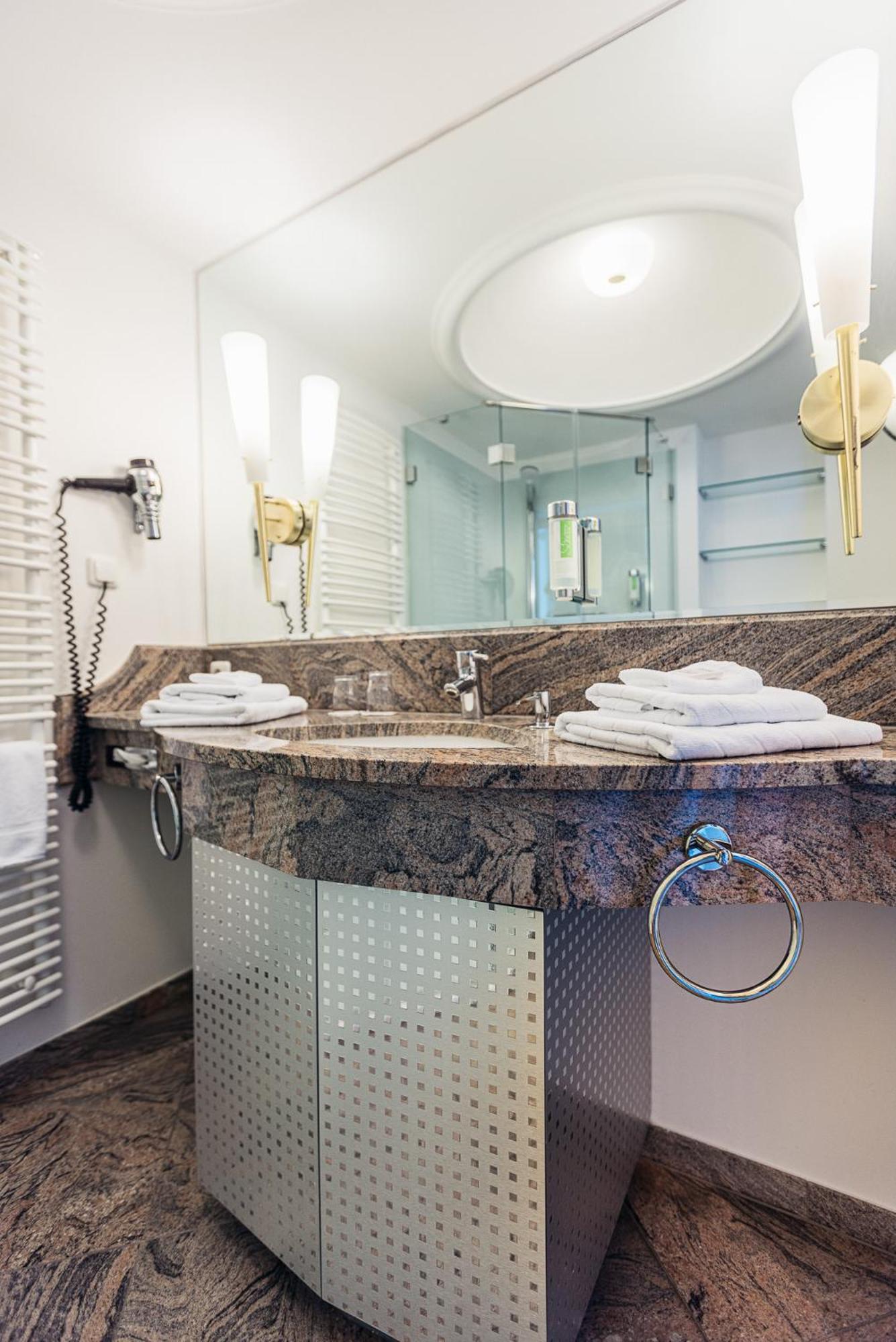 באד סגברג Vitalia Seehotel מראה חיצוני תמונה